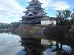 『秋空の松本城』