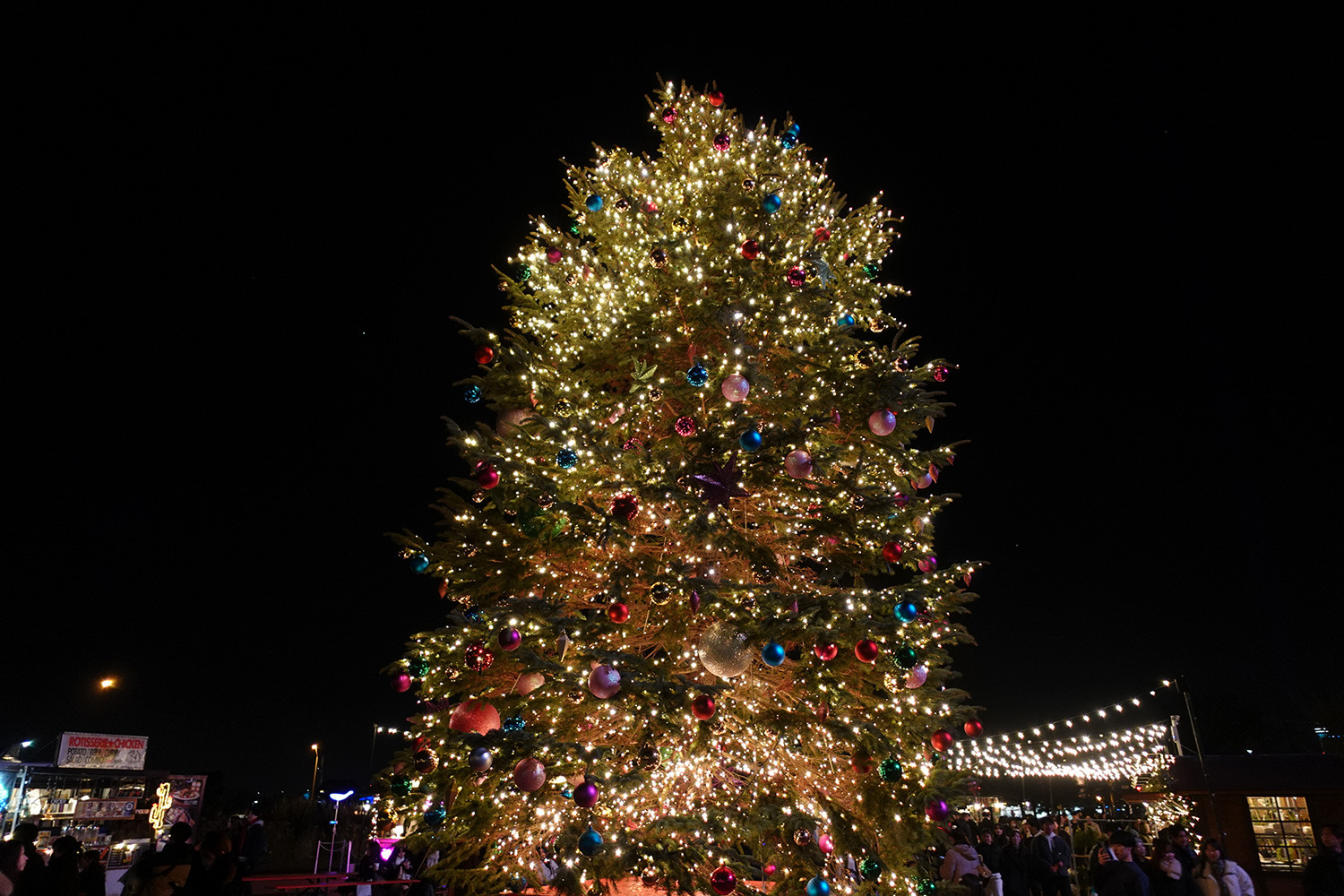 （2025/12/23〜）「横浜みなとみらいクリスマスマーケット」